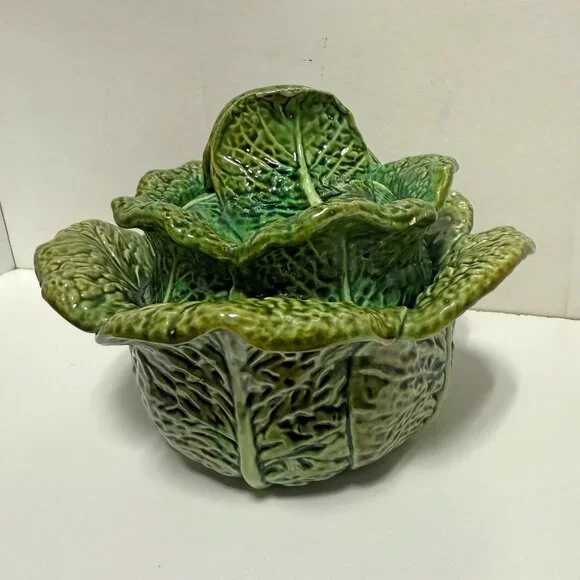 *RARE* Vintage Cabbage Tureen - Picture 4 of 12